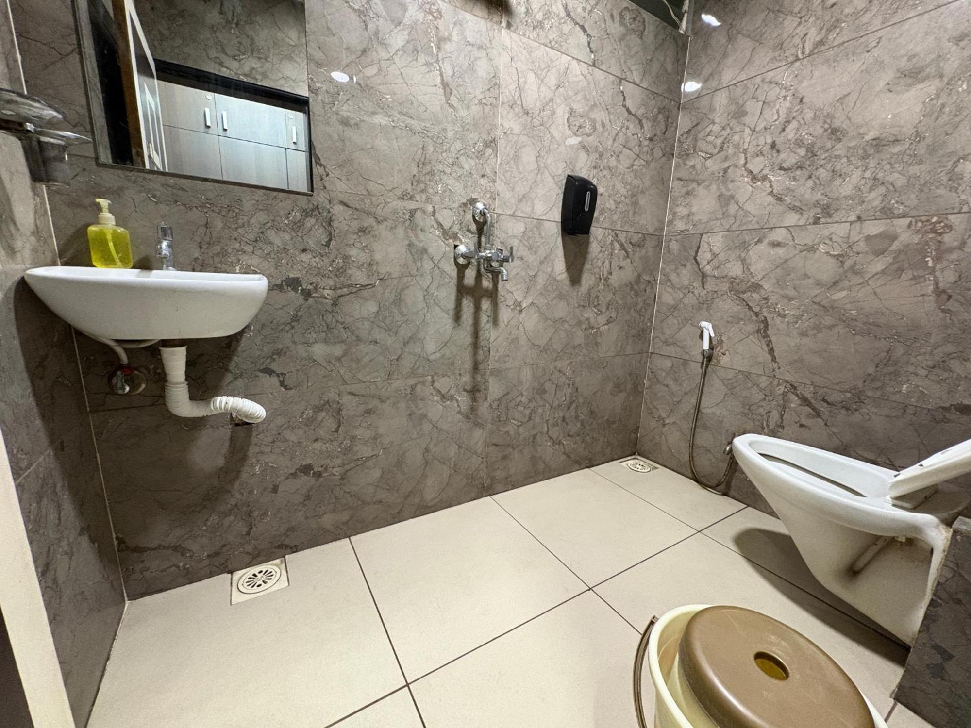Hotel Anantshree Ujjain Extérieur photo